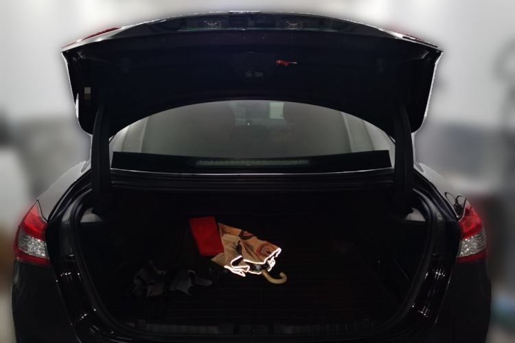 Used Maserati Ghibli 2017 3.0T Standard Edition Trunk
