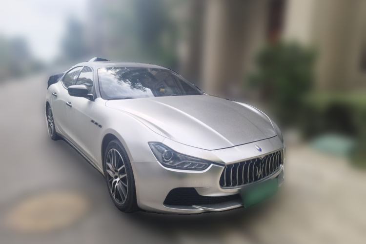 Used Maserati Ghibli 2017 3.0T Standard Edition Front Right 45 Deg