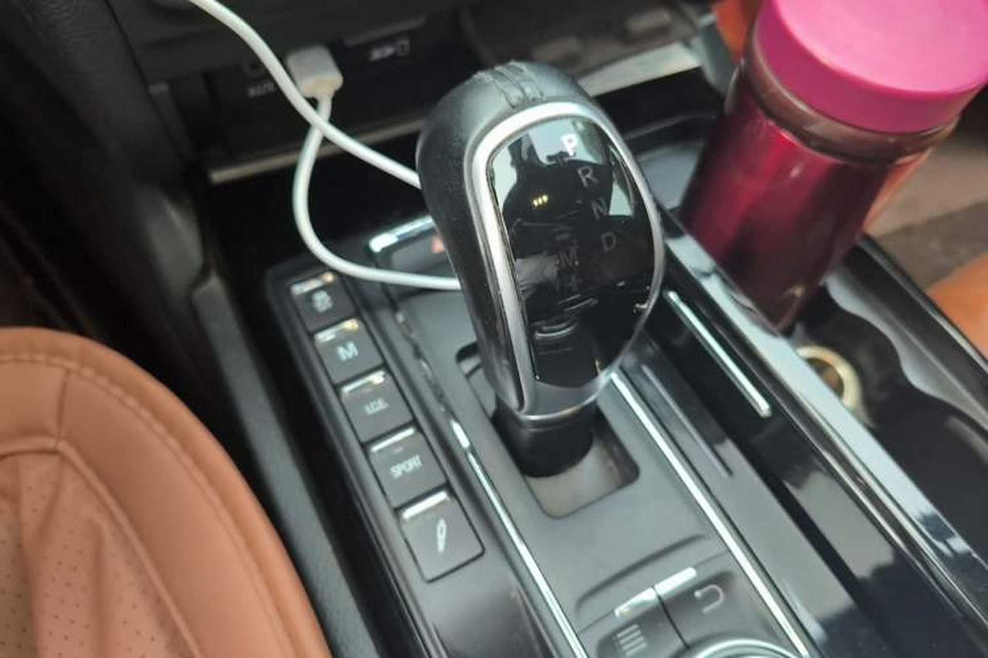 Used Maserati Ghibli 2017 3.0T Standard Edition Gear Lever