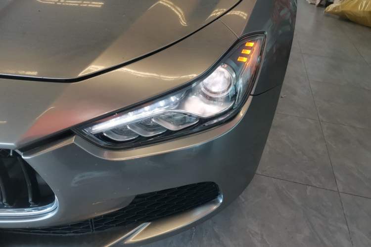 Used Maserati Ghibli 2017 3.0T Standard Edition Left Front Headlight