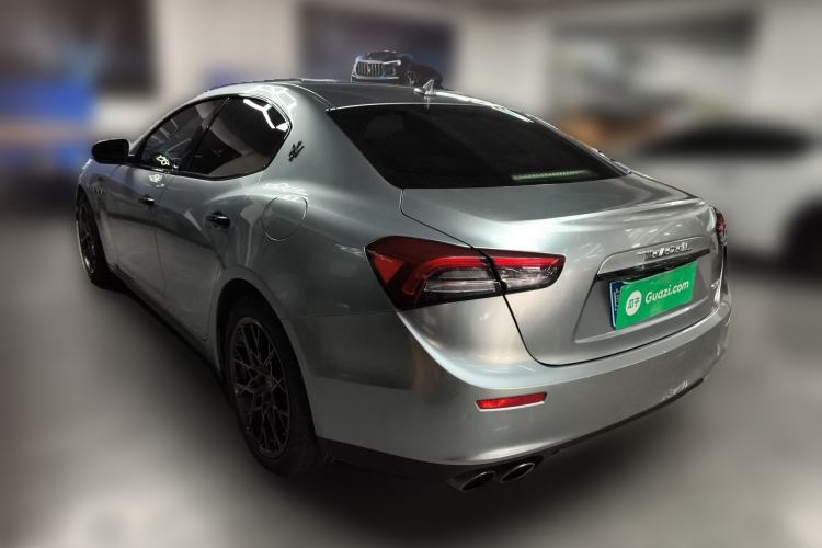 Used Maserati Ghibli 2017 3.0T Standard Edition Rear Left 45 Deg
