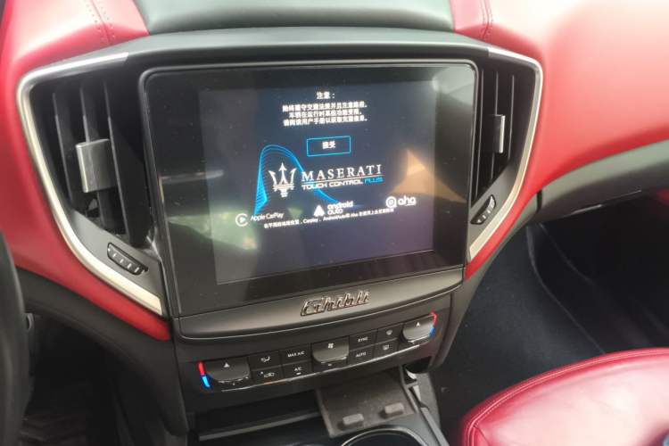 Used Maserati Ghibli 2017 3.0T Standard Edition Audio And AC Panel