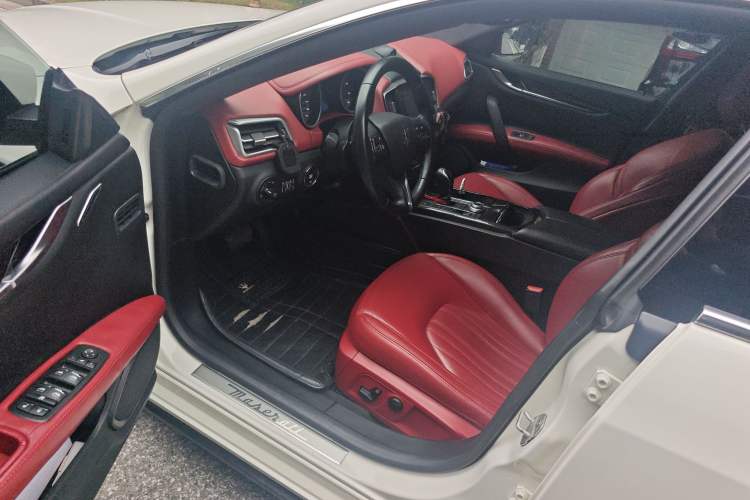 Used Maserati Ghibli 2017 3.0T Standard Edition Driver Seat