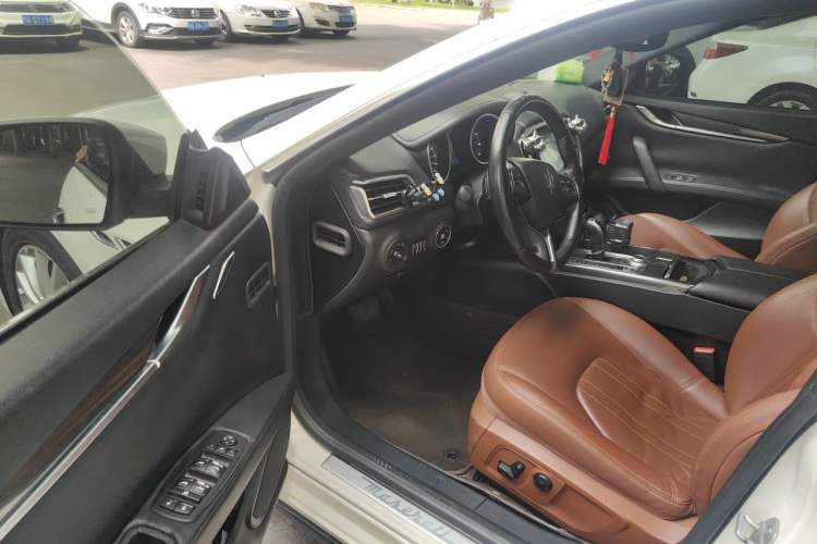 Used Maserati Ghibli 2017 3.0T Standard Edition Driver Seat