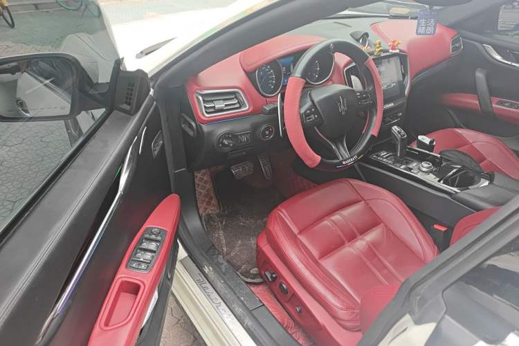 Used Maserati Ghibli 2017 3.0T Standard Edition Driver Seat