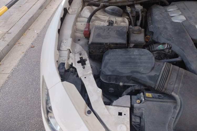 Used Maserati Ghibli 2017 3.0T Standard Edition Engine Bay Right