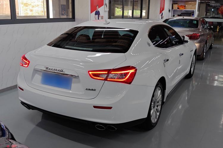 Used Maserati Ghibli 2017 3.0T Standard Edition Exterior 3