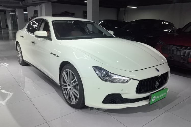 Used Maserati Ghibli 2017 3.0T Standard Edition Front Right 45 Deg