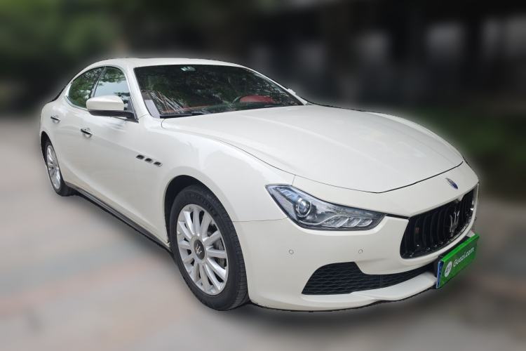 Used Maserati Ghibli 2017 3.0T Standard Edition Front Right 45 Deg