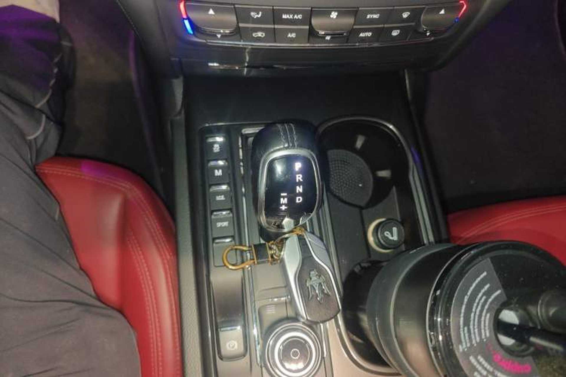 Used Maserati Ghibli 2017 3.0T Standard Edition Gear Lever