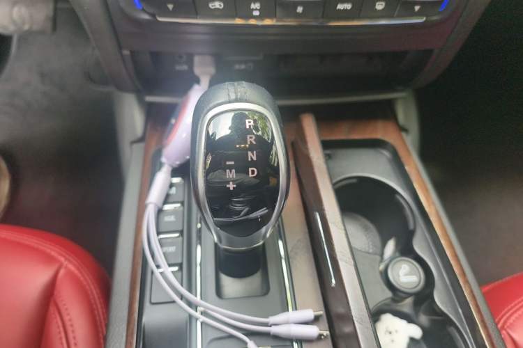 Used Maserati Ghibli 2017 3.0T Standard Edition Gear Lever