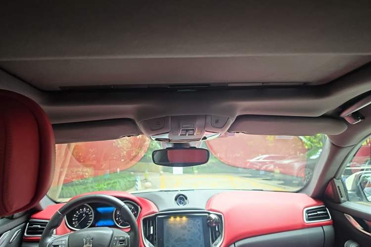 Used Maserati Ghibli 2017 3.0T Standard Edition Headliner