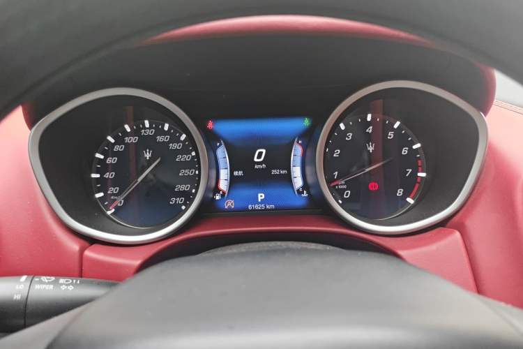 Used Maserati Ghibli 2017 3.0T Standard Edition Instrument Cluster