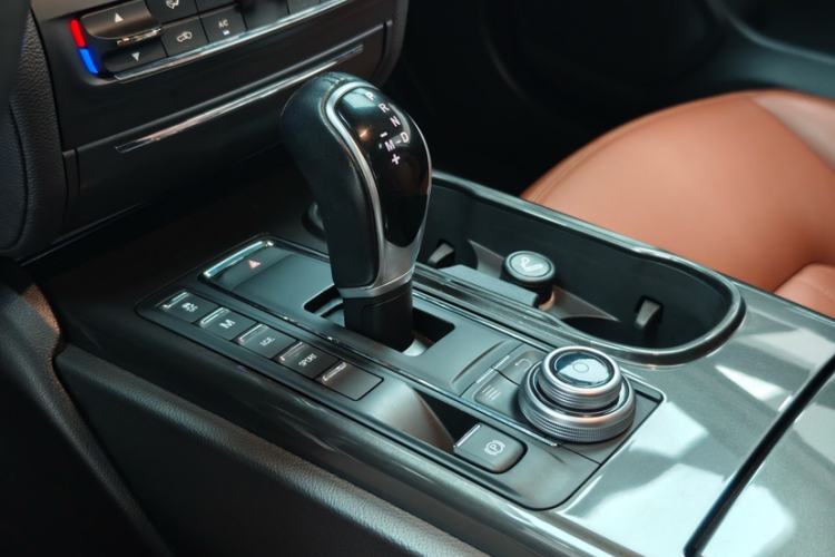 Used Maserati Ghibli 2017 3.0T Standard Edition Interior 6