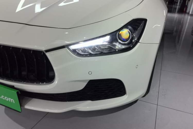 Used Maserati Ghibli 2017 3.0T Standard Edition Left Front Headlight
