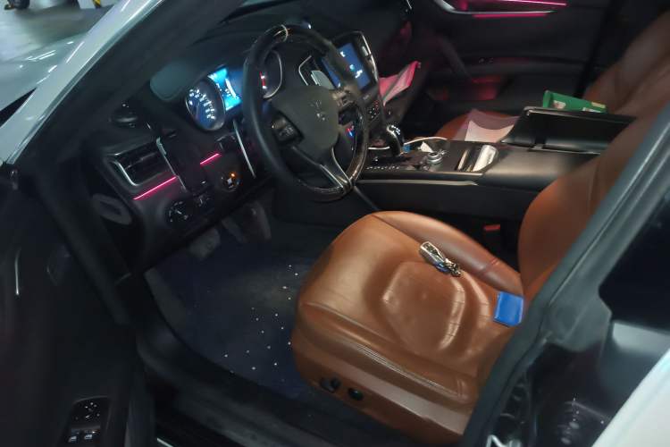 Used Maserati Ghibli 2017 3.0T Standard Edition Left Front Seat