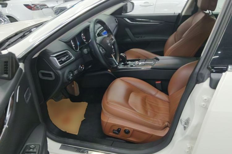 Used Maserati Ghibli 2017 3.0T Standard Edition Left Front Seat