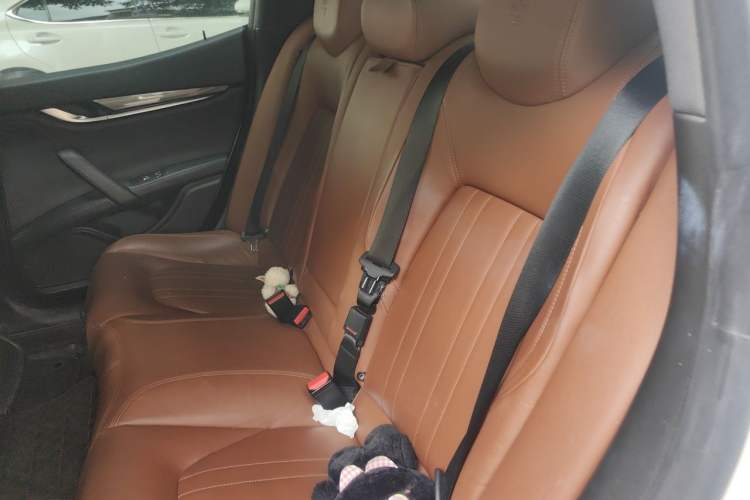 Used Maserati Ghibli 2017 3.0T Standard Edition Left Rear Seat