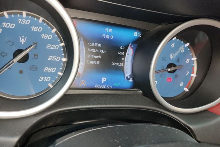 Used Maserati Ghibli 2017 3.0T Standard Edition Odometer Close Up