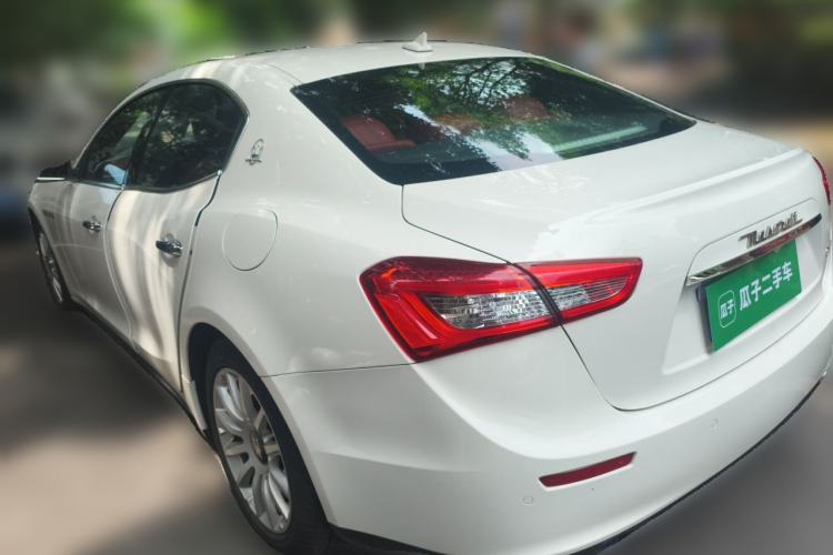 Used Maserati Ghibli 2017 3.0T Standard Edition Rear Left 45 Deg