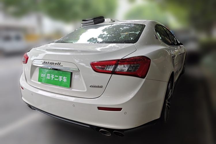 Used Maserati Ghibli 2017 3.0T Standard Edition Rear Right 45 Deg