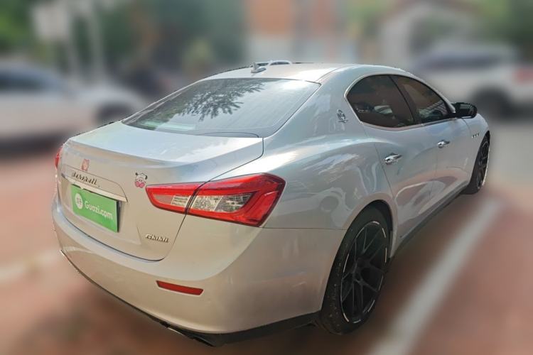 Used Maserati Ghibli 2017 3.0T Standard Edition Rear Right 45 Deg
