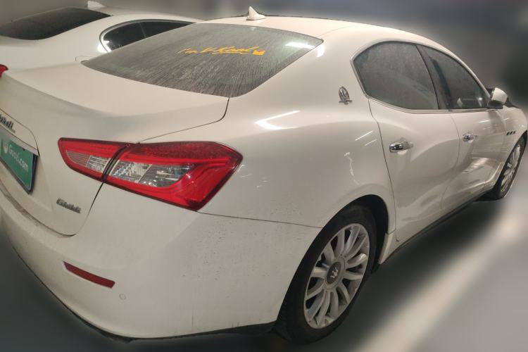 Used Maserati Ghibli 2017 3.0T Standard Edition Rear Right 45 Deg