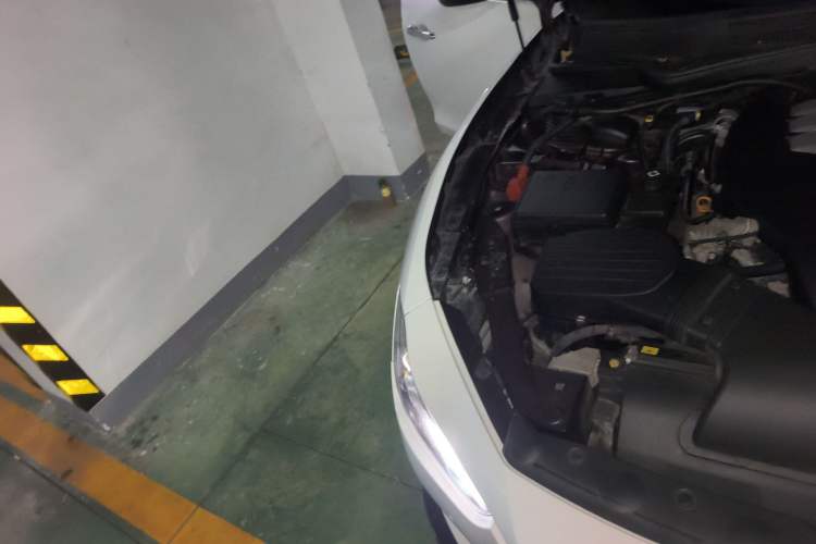 Used Maserati Ghibli 2017 3.0T Standard Edition Right Front Headlight