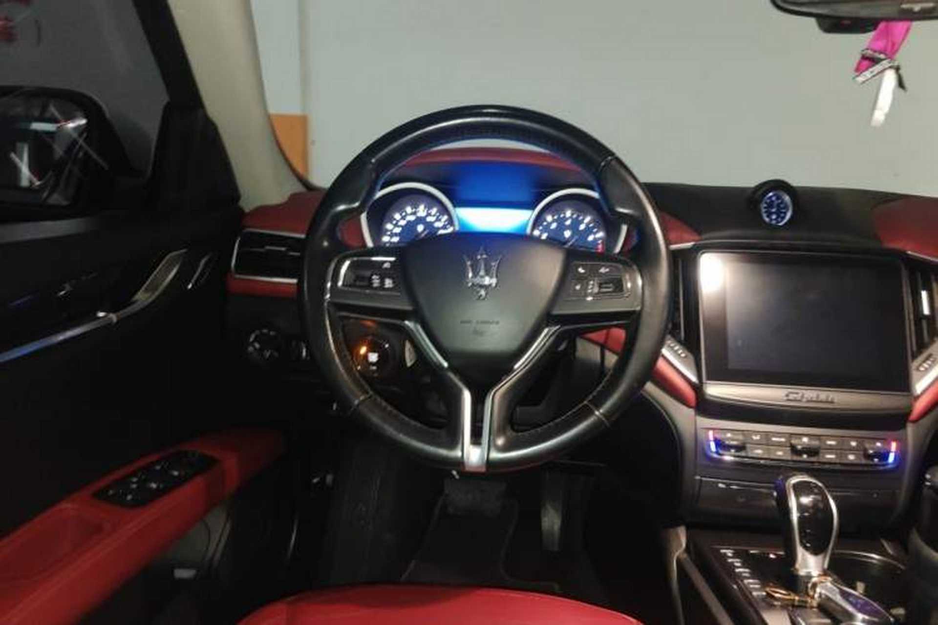 Used Maserati Ghibli 2017 3.0T Standard Edition Steering Wheel