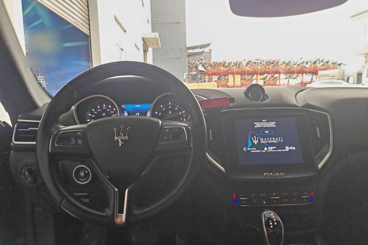 Used Maserati Ghibli 2017 3.0T Standard Edition Steering Wheel