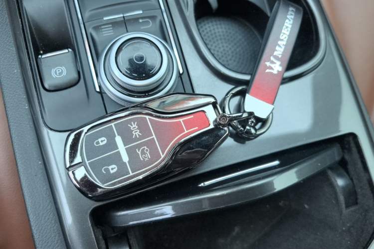 Used Maserati Ghibli 2017 3.0T Standard Edition Vehicle Key