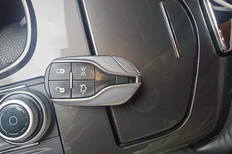 Used Maserati Ghibli 2017 3.0T Standard Edition Vehicle Key