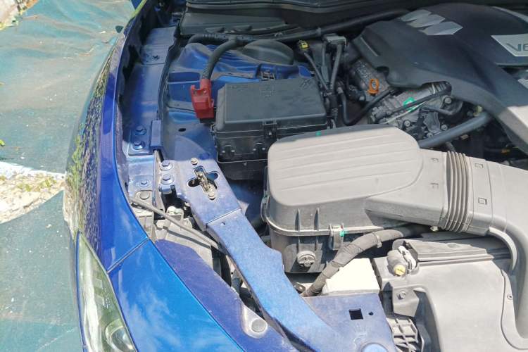 Used Maserati Ghibli 2018 3.0T Standard Edition Engine Bay Right