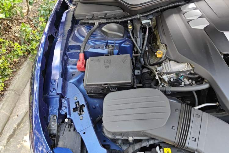 Used Maserati Ghibli 2018 Revised Version 3.0T Standard Edition Engine Bay Right
