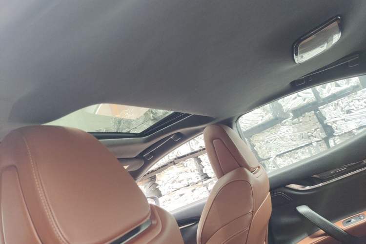 Used Maserati Ghibli 2018 3.0T Sport Edition Headliner