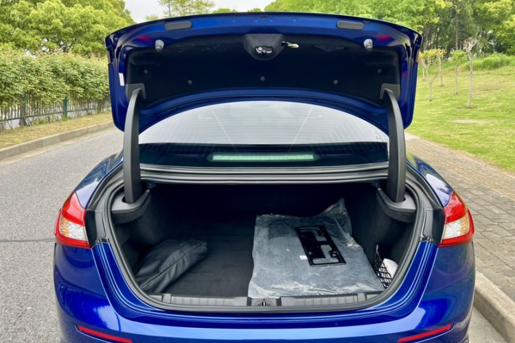 Used Maserati Ghibli 2018 Revised Version 3.0T Standard Edition Interior 7