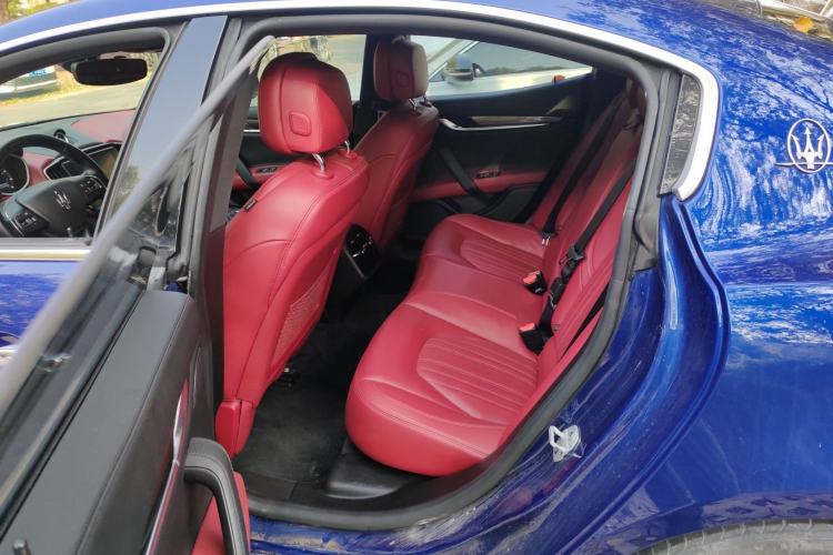 Used Maserati Ghibli 2018 3.0T Luxury Edition Left Rear Seat