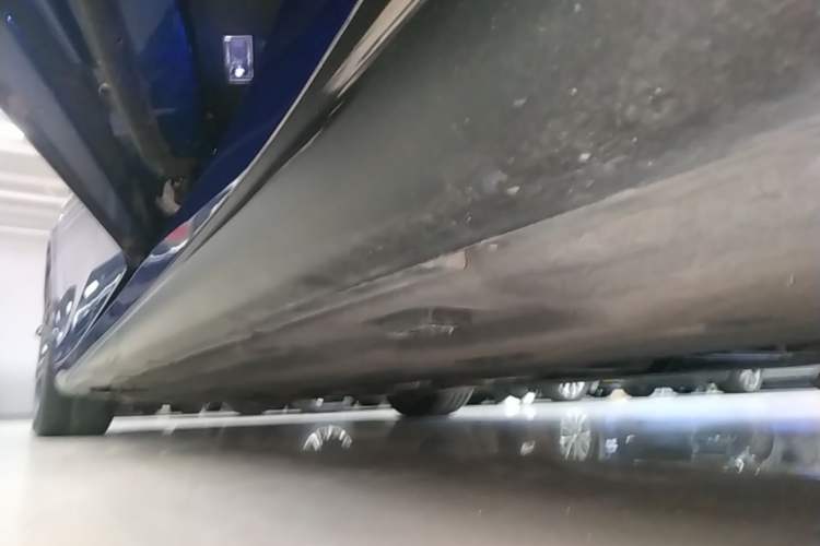 Used Maserati Ghibli 2018 Revised Version 3.0T Standard Edition Left Side Sill