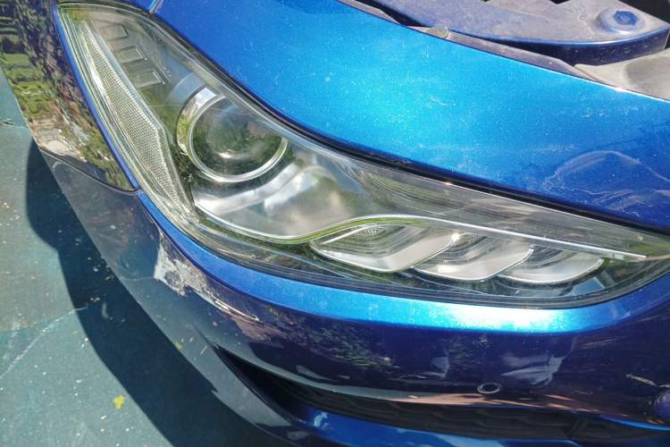 Used Maserati Ghibli 2018 3.0T Standard Edition Right Front Headlight