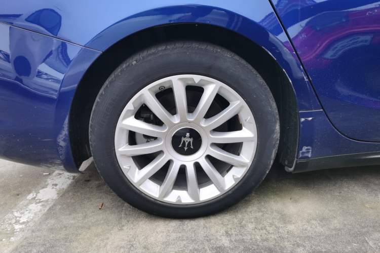 Used Maserati Ghibli 2018 Revised Version 3.0T Standard Edition Right Rear Wheel Hub