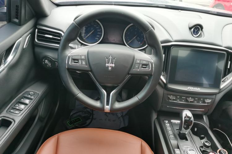 Used Maserati Ghibli 2018 Revised Version 3.0T Standard Edition Steering Wheel