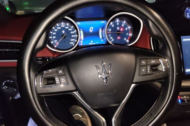 Used Maserati Ghibli 2018 Revised Version 3.0T Standard Edition Steering Wheel