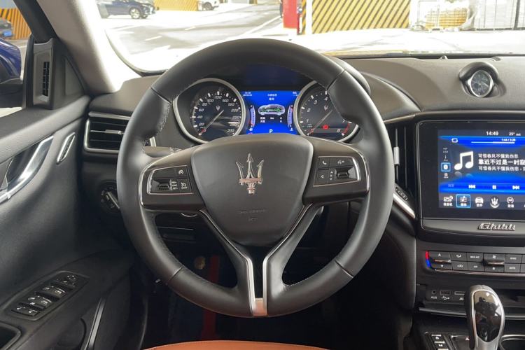Used Maserati Ghibli 2018 3.0T Standard Edition Steering Wheel