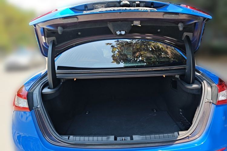 Used Maserati Ghibli 2018 3.0T Standard Edition Trunk