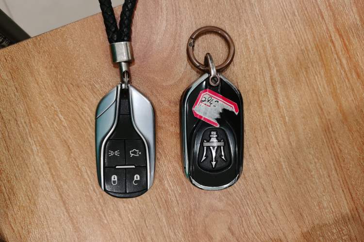 Used Maserati Ghibli 2018 Revised Version 3.0T Standard Edition Vehicle Key