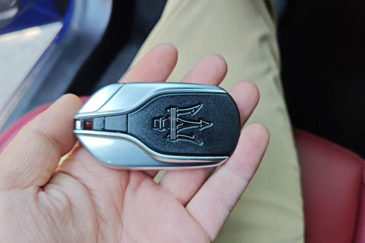 Used Maserati Ghibli 2018 Revised Version 3.0T Standard Edition Vehicle Key