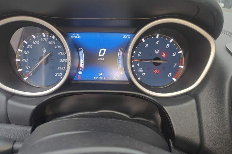 Used Maserati Ghibli 2018 3.0T Sport Edition Odometer Close Up