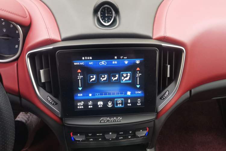 Used Maserati Ghibli 2018 Revised Version 3.0T Standard Edition Audio And AC Panel