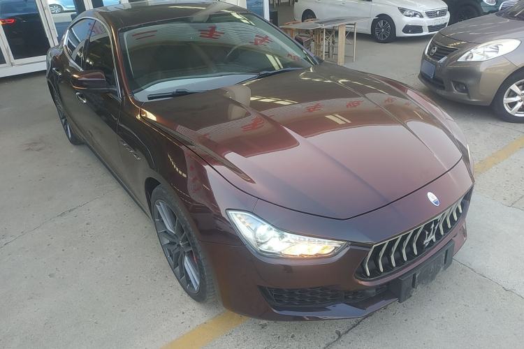 Used Maserati Ghibli 2018 3.0T Standard Edition Front Right 45 Deg
