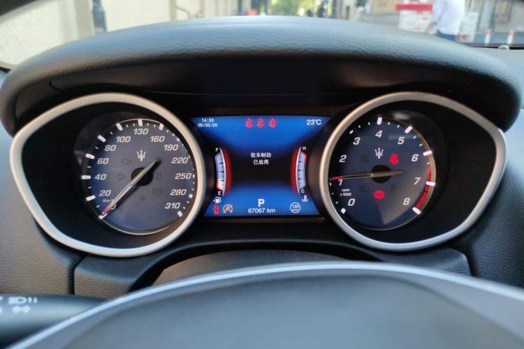Used Maserati Ghibli 2018 Revised Version 3.0T Standard Edition Instrument Cluster